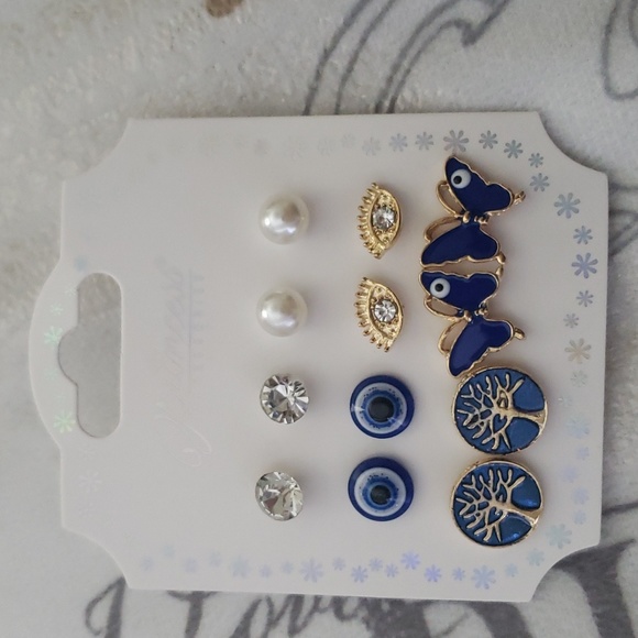 Princess Accessories Evil Eye Earrings - Picture 1 of 9